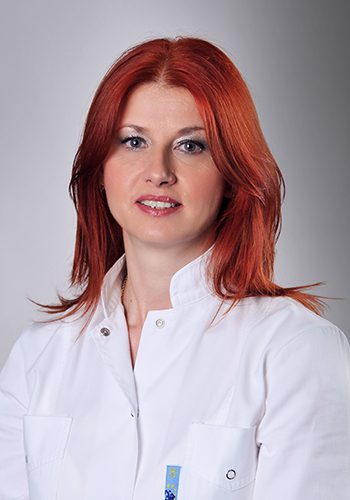 Dr Nataša Savić Dr Nataša Savić